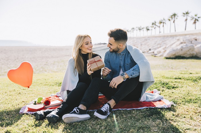 Looking for HSV Dating in Fresno? PositiveSingles Is Here